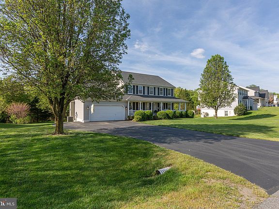 2nd image of 6016 Waterman Dr