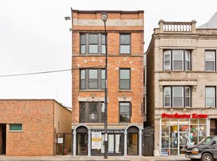 3324 N Clark St #2R, Chicago, IL 60657