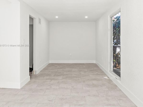 8000 NW 11th Ave, Miami, FL 33150