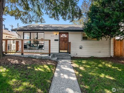 9219 34th Avenue SW, Seattle, WA, 98126