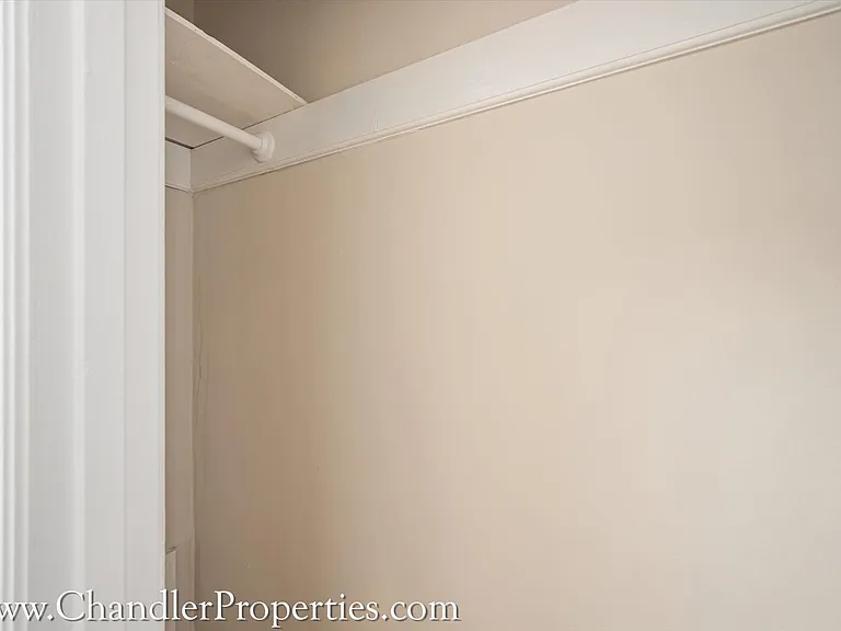 729 Leavenworth St — Photo 14
