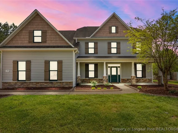 174 Eclipse Ct, Raeford, NC 28376