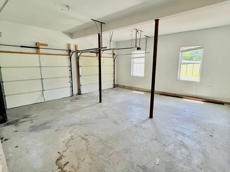 10 Apple Hill Dr — Photo 30