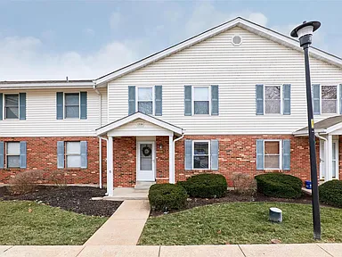 1334 Cliffridge Ln Valley Park MO | Zillow