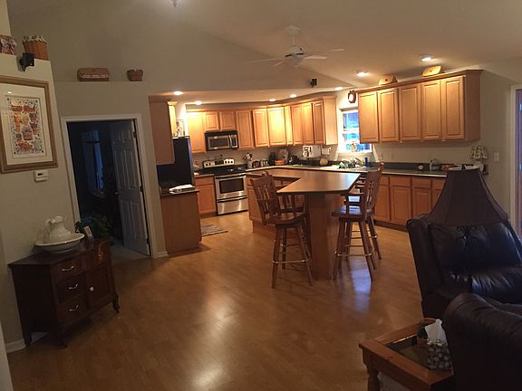 4th image of 383 Hainsview Dr NE
