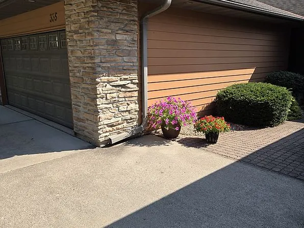 335 S Pennsylvania Ave, Mason City, IA 50401