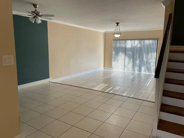 4716 Sheridan St #4, Hollywood, FL 33021