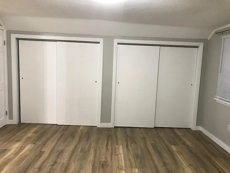 Primary bedroom with 12' closets