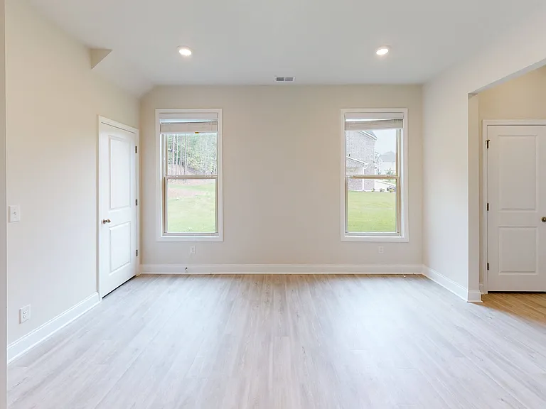 Quinn Residences at McCart Landing — Photo 48