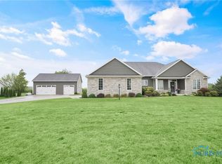 8410 Schadel Rd, Waterville, OH 43566