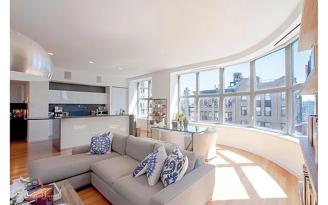 Rented by Douglas Elliman | media 15