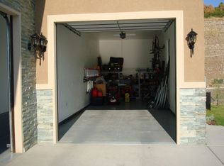 2064 E Ash Down Ln, Draper, UT 84020