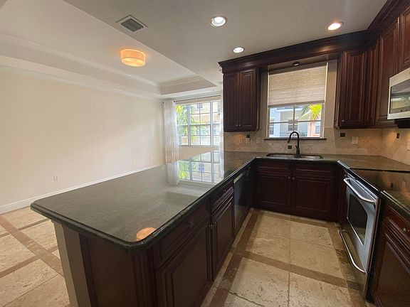 4th image of 2456 San Pietro Circle