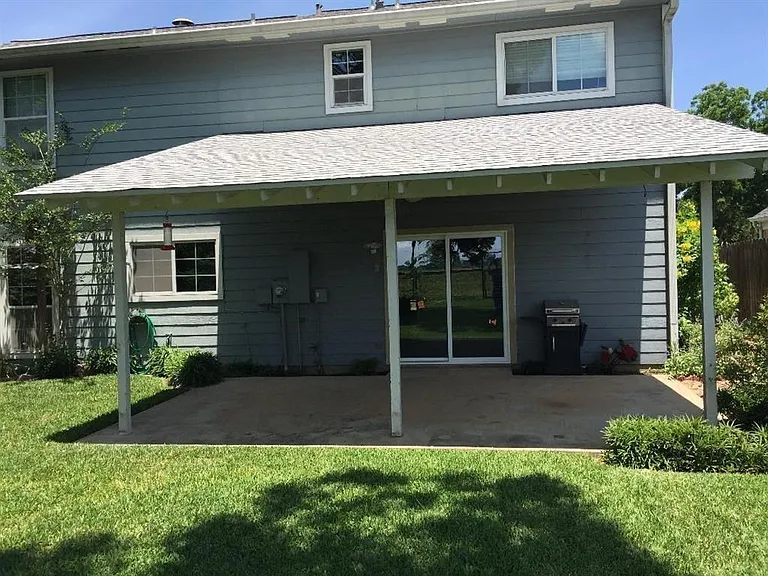 2530 Windswept Dr — Photo 17