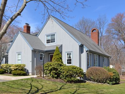 152 Glengarry Rd, Fairfield, CT, 06825