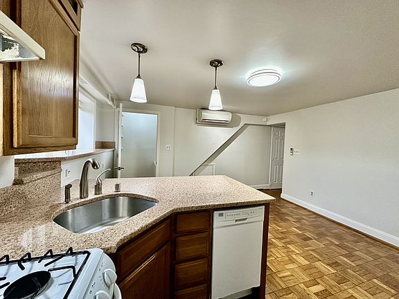4th image of 814 S Patrick Street # Fl Ground