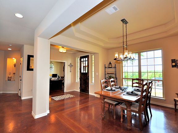 3rd image of 1003 Canyon Bend Dr