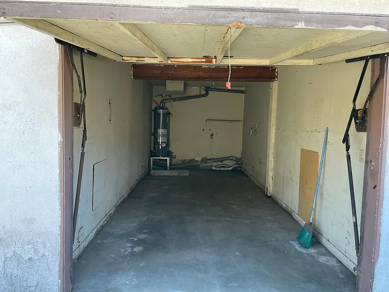1011 W 7th St #3 — Photo 20