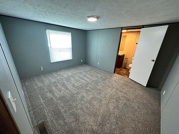 4th image of 78 Dunsinane Dr