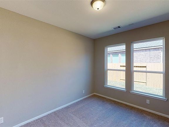 4th image of 31634 Hummingbird Oak Dr