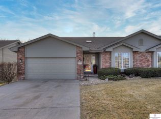 15725 Gertrude St, Omaha, NE 68136