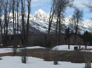 840 E Wild Rye Dr, Jackson, WY 83001