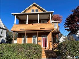 34 York St, Ansonia, CT