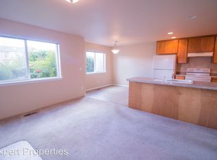 3161 Juniper Rdg APT 6, Medford, OR 97504