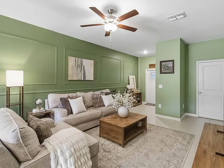 2549 Sunray Venus Way — Photo 7