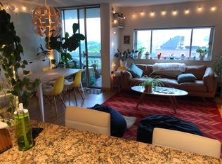 872 Massachusetts Ave APT 807, Cambridge, MA 02139