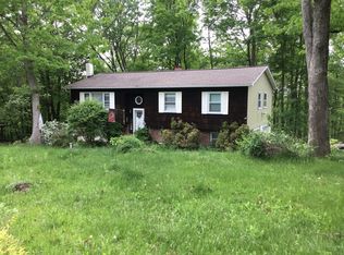 6 Memory Ln, Hopewell Junction, NY 12533
