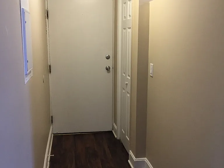 Huntington Apartments — Photo 80