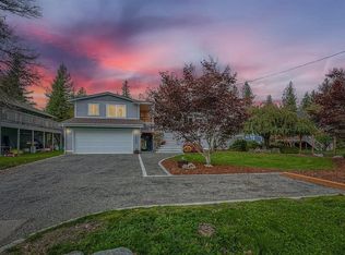 38050 SE Northern St, Snoqualmie, WA 98065