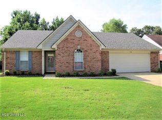 7792 S Sarah Ann Dr S, Southaven, MS 38671