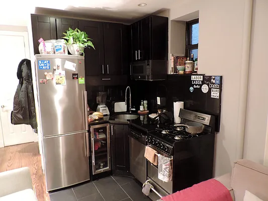 Rented by J Misrahi Realty Corp | media 89
