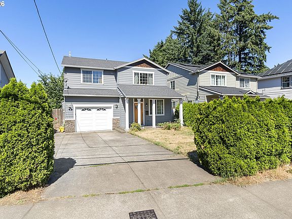 3rd image of 6739 SE 52nd Ave