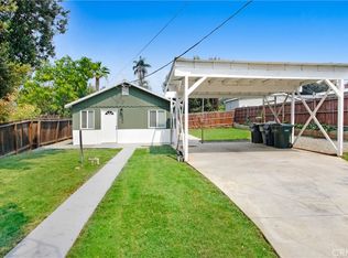 553 Roosevelt Rd, Redlands, CA 92374