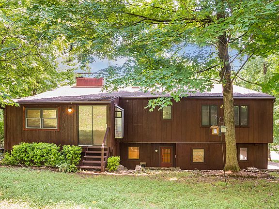 3rd image of 5603 Shady Branch Dr