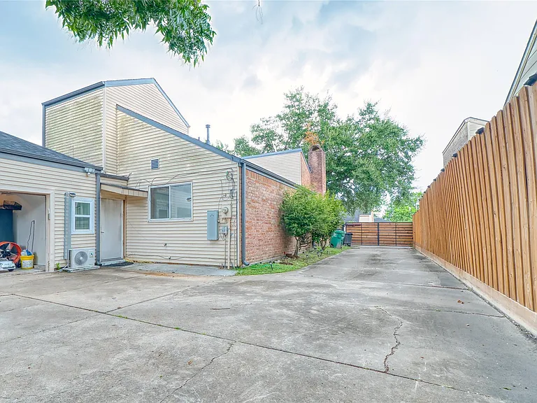 7606 Portal Dr — Photo 38