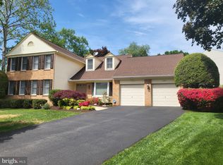 5801 Cartina Ter, Rockville, MD 20852