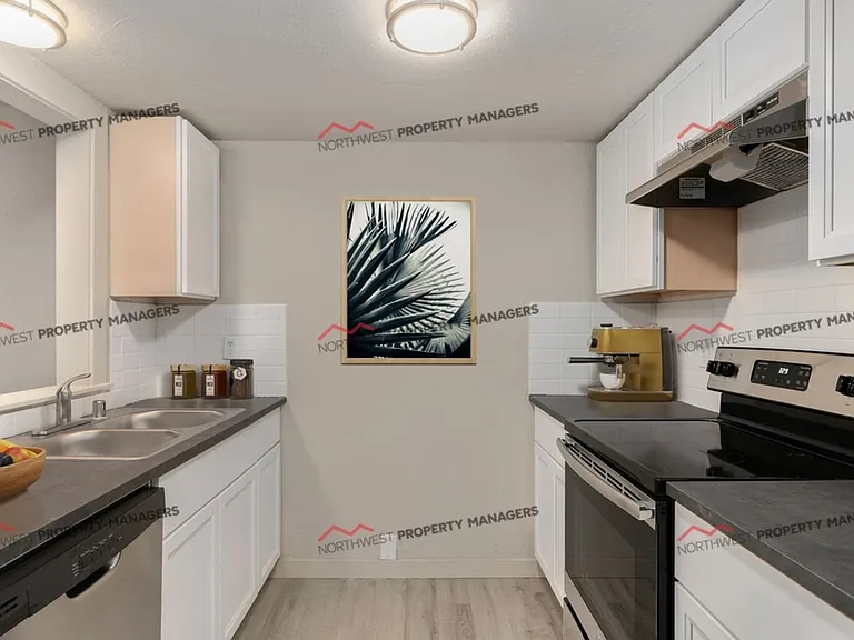 R44 Woodland Apartments — Photo 4
