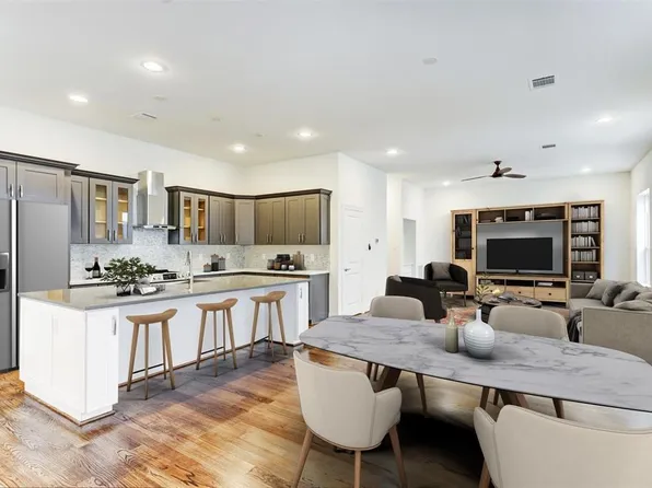 1221 W 16th Street #C, Houston, TX 77008