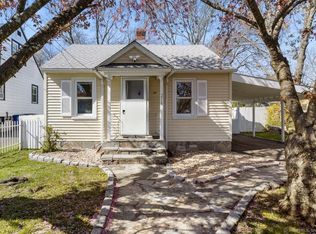 276 Soundview Ave, Bridgeport, CT 06606