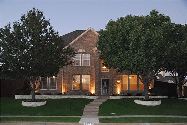 1st image of 2029 Saint Pierre Dr