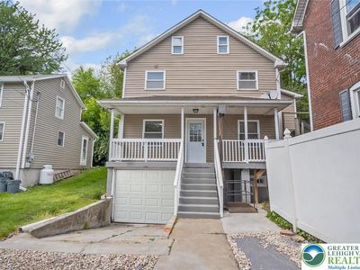 215 Lackawanna Ave, Nazareth, PA, 18064