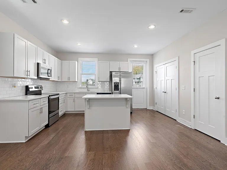 733 Mill Creek Meadow Dr — Photo 6