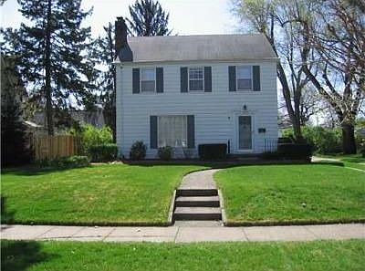 1st image of 1622 E Madison St