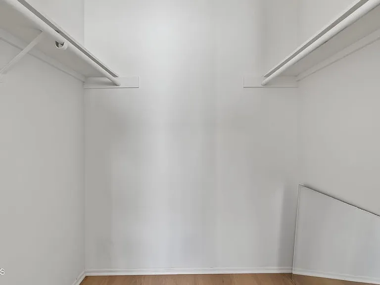 1179 Acadia Pl — Photo 10