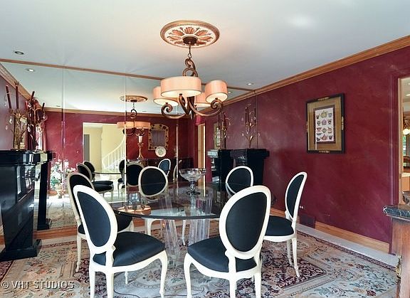 5th image of 905 King Richards Ct
