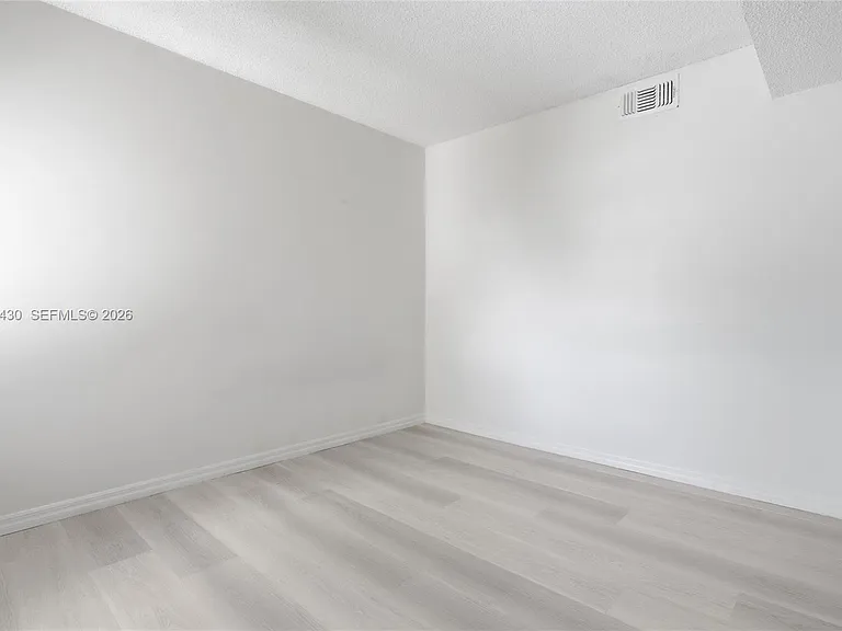 2066 Madeira Dr #2066 — Photo 26